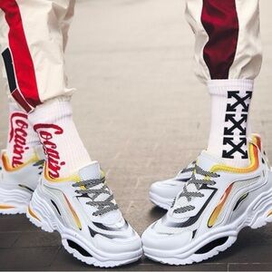 Men's White and Yellow Athletic Shoes 44